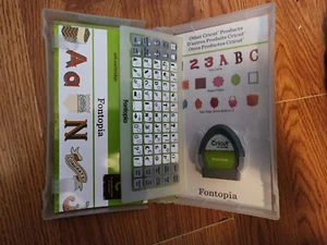 Cricut art cartridge 2012 Fontopia w/Booklet & Overlay #2001755 - Picture 1 of 3