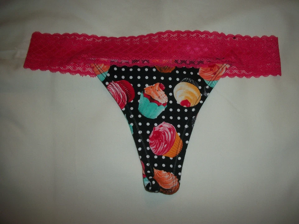 TANGA BRAGUITA SEÑORA TALLA 6/MEDIANA POR FLIRTITUDE DISEÑO CUPCAKE NUEVO SIN ETIQUETAS Foto 1 de 3