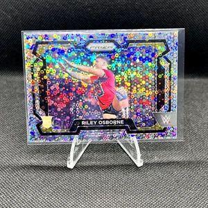 2024 Panini Prizm Undercard WWE Riley Osborne RC Disco Prizm Base #47 - Bild 1 von 2