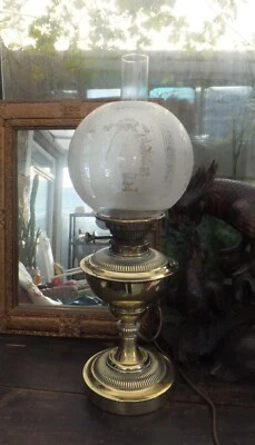 Antiguo Mensajero Nº 2 Latón Electrificado Columna Corinto Pesado ex Devon Manor Foto 1 de 4