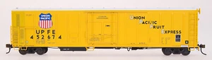 UNION PACIFIC FRUIT EXPRESS R-70-15 REEFER HO-SCALE BY INTERMOUNTAIN RAILWAY - Bild 1 von 1