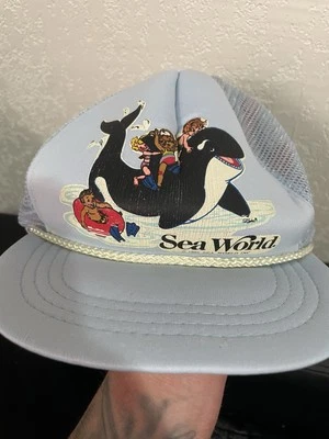Vintage Sea World Foam Snapback Cap Hat 1988 Children's Size  - Image 1 of 4
