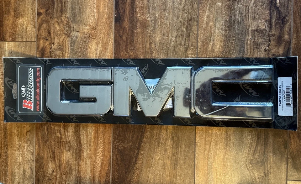 Repuesto Billet "GMC" Rejilla Emblema GMC 07-18 1500, 08-19 2500 - Cromo Foto 1 de 3