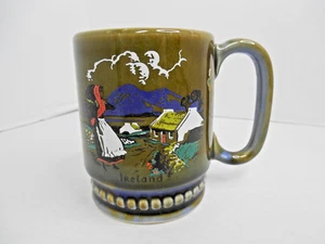 Vintage Wade Irish Porcelain Coffee / Tea Mug "Ireland" Country Landscape 12 oz - Picture 1 of 8