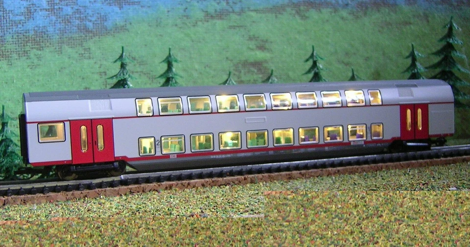 Innenbeleuchtung für Doppelstockwagen Tillig warmweiß