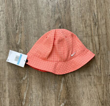 Nike Womens Swoosh Checkered Bucket Hat Peach M/L DJ5804-814