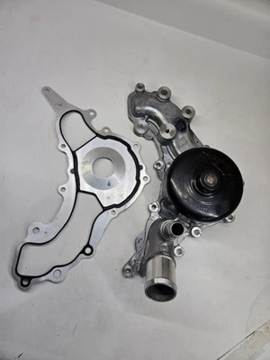 Bomba de agua y junta del motor Pentastar de 3,6 L para Chrysler, Dodge, Jeep Ram 3,6 L Foto 1 de 2