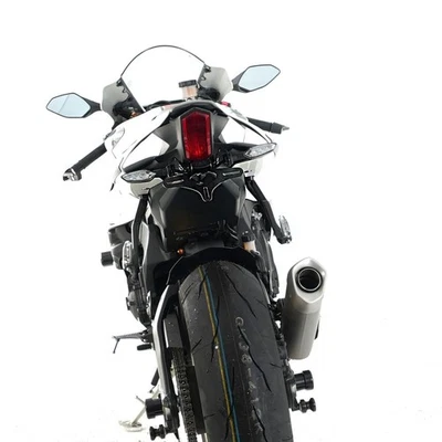 Suporte de placa de licença R&G Racing cauda preta arrumada para 2015-2024 Yamaha YZF R1 - Imagem 1 de 3