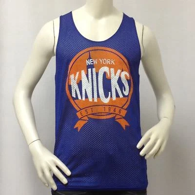Camiseta sin mangas para hombre - New York Knicks Jersey EST 1946 NBA talla pequeña NUEVA Foto 1 de 3