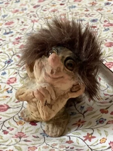 Statua Troll portafortuna originale Nyform 840078 (a mendicare) - Foto 1 di 12