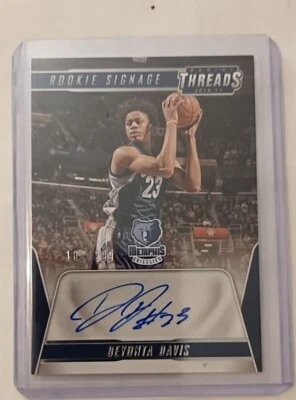 2016-17 Panini Threads Rookie Signage /299 Deyonta Davis #33 Rookie Auto RC - Image 1 of 2