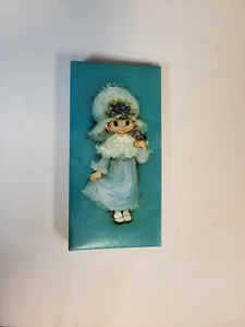 Vintage 1972 Hallmark Photo Album Little Bonnet Girl Bird Bright Blue 72 Photos - Picture 1 of 18