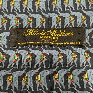 Brooks Brothers Makers Navy With Blue Elephants Silk Tie Made in USA - Picture 1 of 4