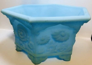 Vtg 70s Fenton Blue Satin Glass Hexagon Bowl Original Label Chrysanthemum Design - Picture 1 of 11