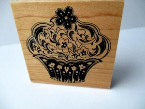 NEU Frühling Blume Cupcake ~ Inkadinkado Stempel KOSTENLOSER VERSAND Geburtstag - Bild 1 von 3