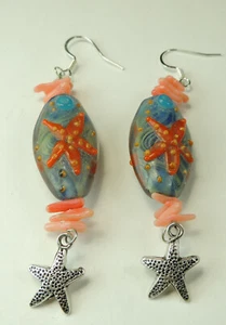 Seestern Lampwork Koralle Ohrringe mit Seestern Charms Handarbeit Kunsthandwerk Schmuck - Bild 1 von 1