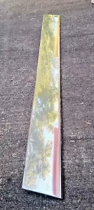 1980-85 OLDSMOBILE DELTA 88 98 SEDAN RH FRONT DOOR LOWER CHROME TRIM LOC-110DG - Picture 1 of 9
