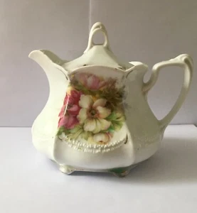 ANTIQUE R. S. PRUSSIA FOOTED LIDDED CREAMER FLORAL DESIGN 5" HIGH BY 6" WIDE - Bild 1 von 8