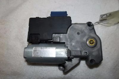 99 00 01 02 03 04 05 2002 2003 2004 Saab 9-5 Sunroof Roof Motor 4927430 #167L - Изображение 1 из 4
