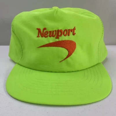Sombrero Newport de colección Snapback Mentol Cigarrillos Verde Neón Promo Para hombres Años 90 Foto 1 de 4
