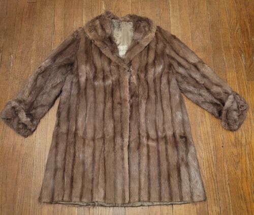 Manteau de fourrure vison vintage Willard Iowa pour femme doublée de marron