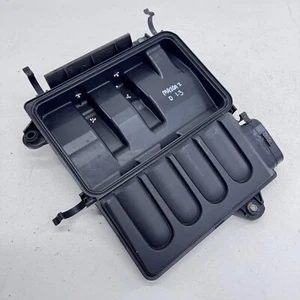 MAZDA2 MK2 AIR BOX FILTER HOUSING DUCT 1.3 PETROL ZJ 07-10 - Picture 1 of 12