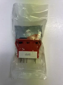 3593875C2 Send Alert Switch International Truck and Engine Corporation - Picture 1 of 3