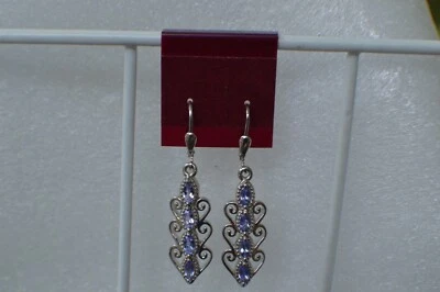 Pendientes colgantes marquesa tanzanita de 1,15 quilates platino sobre plata fina con cierre de palanca  Foto 1 de 4