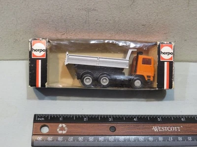 老式 Herpa 1:87 #800502 沃尔沃 F 10 Kipper 卡车原装盒 — 第 1/3 张图片