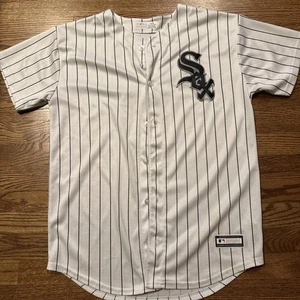 Chicago White Sox Yoan Moncada #10 MLB Youth Jersey Size XL 18-20 - Picture 1 of 6