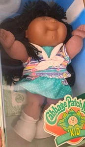 Cabbage Patch Kids Afroamerikanisches Mädchen Puppe Neu im Karton Rosella Robin - Bild 1 von 4
