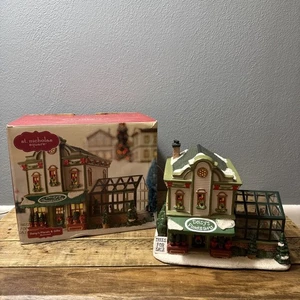 St. Nicholas Square Daisy's Floral & Gifts Lighted Christmas Village House BOX - Picture 1 of 18