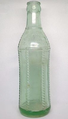 Botella de refresco Sky Pilot Cola Pop de colección 8 onzas en relieve Dallas Fort Worth Texas Foto 1 de 4