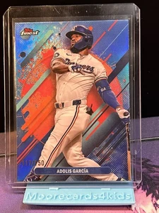 Topps Finest 2025 - RARO - Adolis Garcia #285 refractor azul #/150 - Imagen 1 de 2
