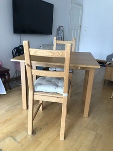 Table And 4 Chairs - Picture 1 of 2