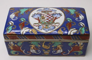 Vintage Neiman Marcus Ceramic European Heraldic Design Crest Box Lid Hana-Maui - Picture 1 of 12