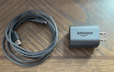 Amazon Kindle Fire LY87DR AC Adapter Charger with Micro USB Cable - Image 1 of 3