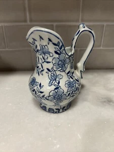 Andrea by Sadek Vintage 5 3/4” blue and white ceramic pitcher/creamer - Picture 1 of 4