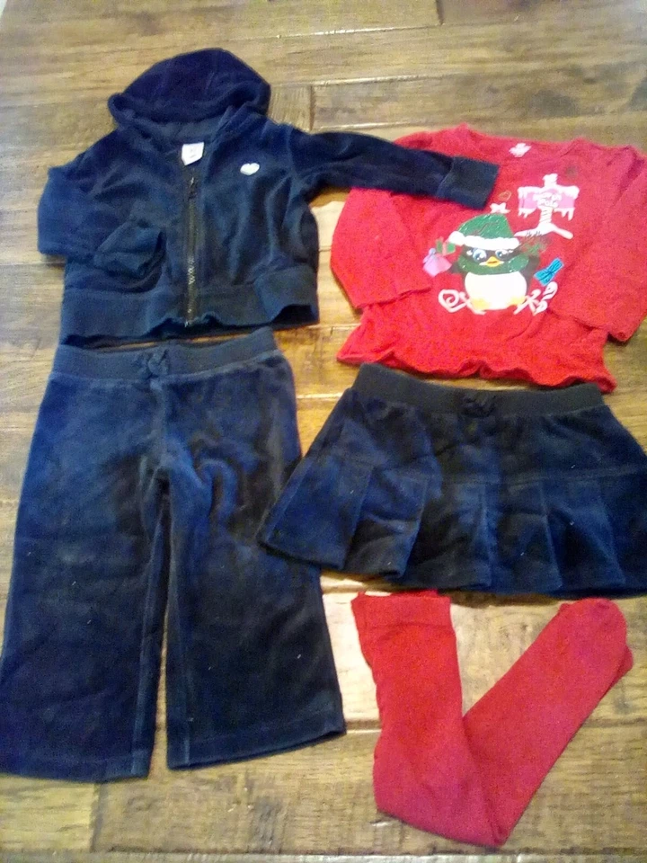 Usado en excelente estado! Niñas Lote de 5 Pantalones con Capucha Antiguos Azul Marino Negro Camisa de Vacaciones Falda 12-18 meses Foto 1 de 1