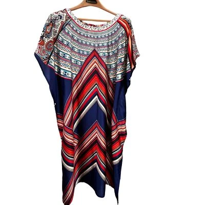 Caftán Cuentas Paisley Largo Chevron Azteca Sedoso Satén Caftán AB Estrás Talla Única Foto 1 de 4