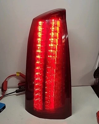 Luz trasera Cadillac STS 2005-2007 luz trasera conductor lado izquierdo LH OEM LED  Foto 1 de 4