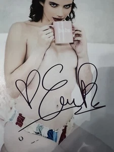 Emma Roberts / Scream 4 Sexy Smile Eyes Signed Autograph 8x10 Photo COA - Picture 1 of 3