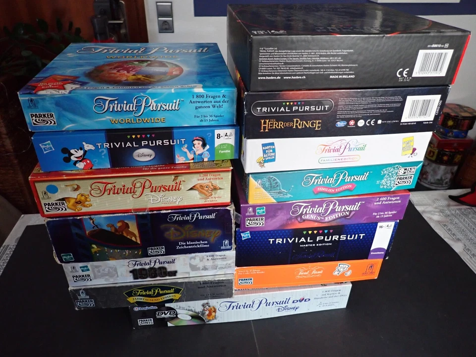 Trivial Pursuit - différentes variantes au choix (par exemple Disney, famille, SW) - Photo 1/1