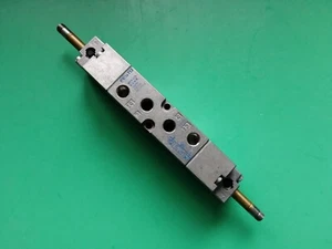 Magnetventil Festo MFH-5/3-G-1/8-B 30484 - NEU - Picture 1 of 3