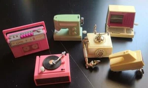 VENTAGE ACTION ACCENTS BARBIE MACAU 1980s PHONE RECORD RADIO COMPUTER SEWING MIX - Picture 1 of 12