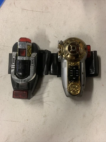 Mighty Morphin Power Rangers Zeo Gold Ranger Zeonizer 1996 Bandai Cover