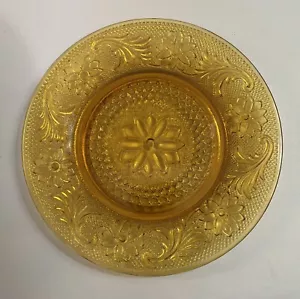 Vintage Tiara Chantilly Daisy Amber Indiana Glass Salad/Lunch Plates 8.25 Inch - Picture 1 of 2