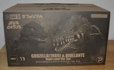 X-PLUS DefoReal 1989 GODZILLA & BIOLLANTE  NIGHT COLOR Version Set with LIGHT-UP - Image 1 of 4