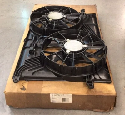 Conjunto de ventilador de refrigeração do motor ACDelco 15-81657 GM 20972760 - Imagem 1 de 4