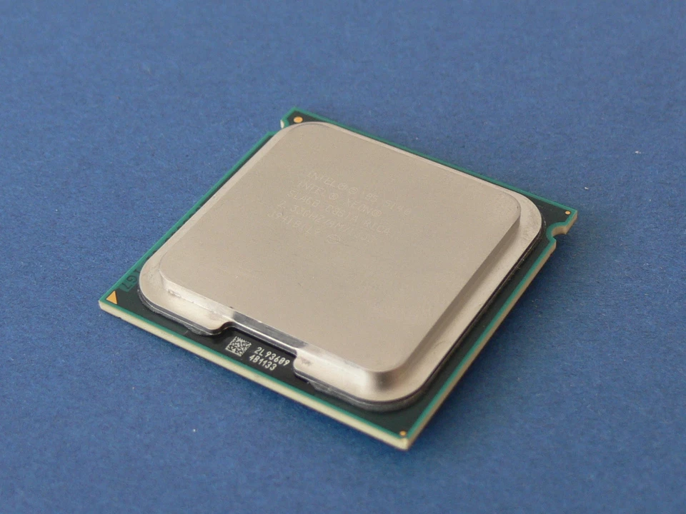 INTEL XEON SLAGB 2X 2,33GHz 1333MHz Dual Processore CPU Socket LGA771 - Immagine 1 di 1